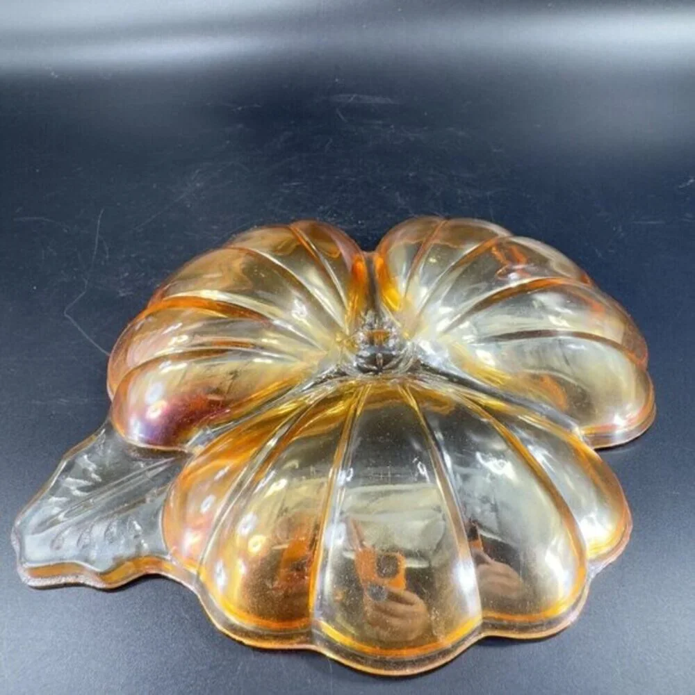 Vintage Carnival Glass Shamrock Dish‎ Divided Relish Iridescent Finish Tray Dish